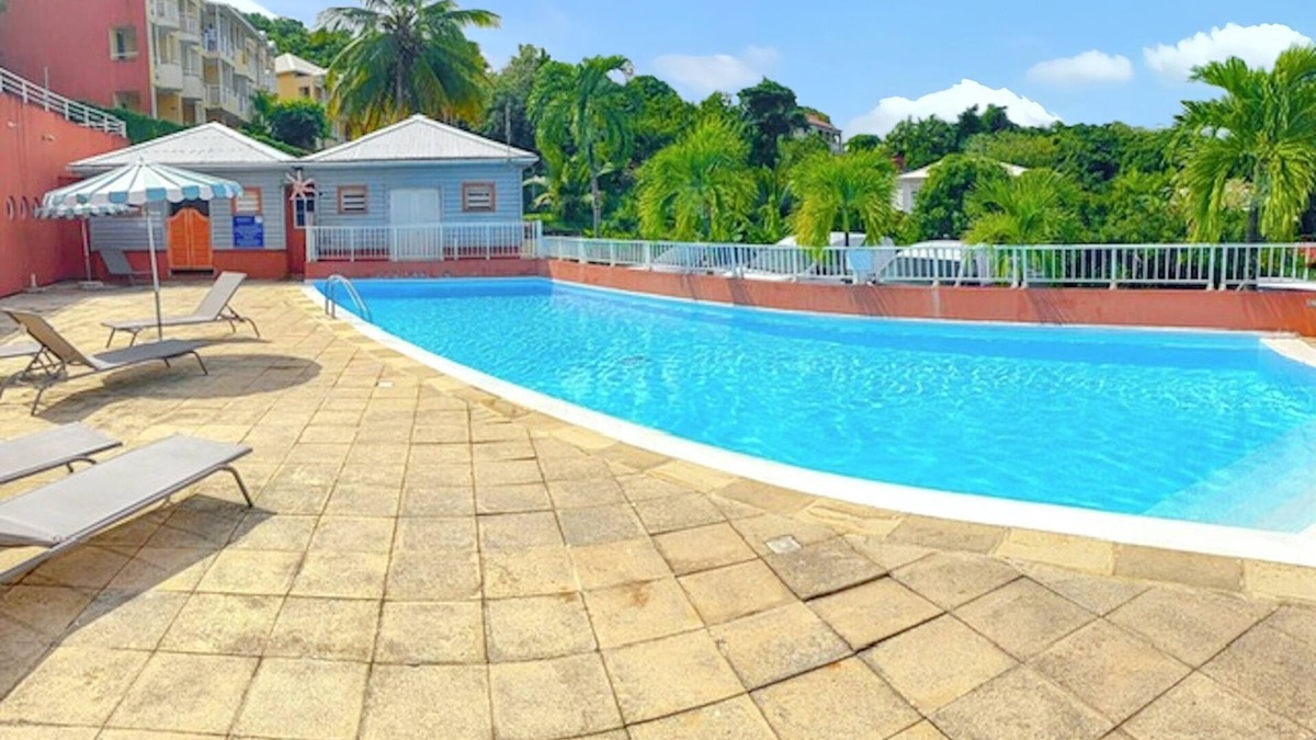 Tartane Apartment | Homerez - Apt. in La Trinité with pool