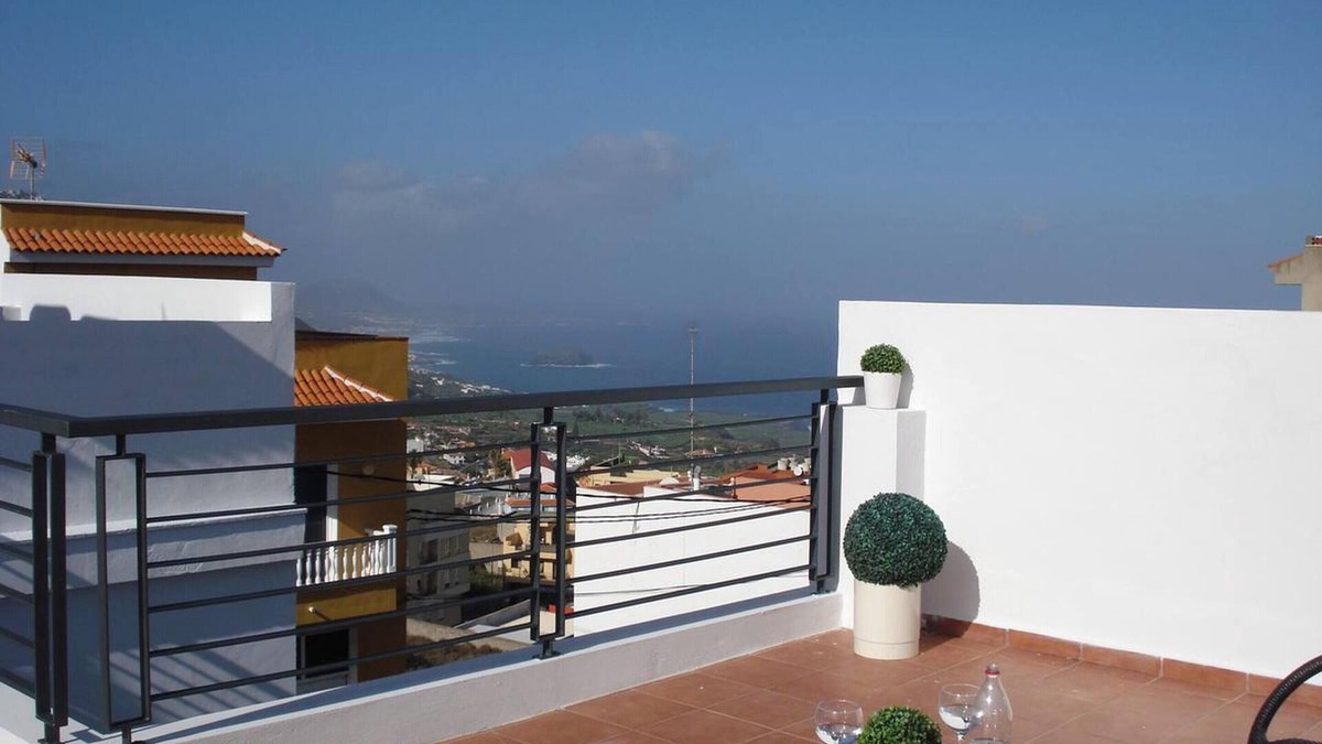 El Guincho Apartment | Homerez - Apt. sea view - Icod de los Vinos