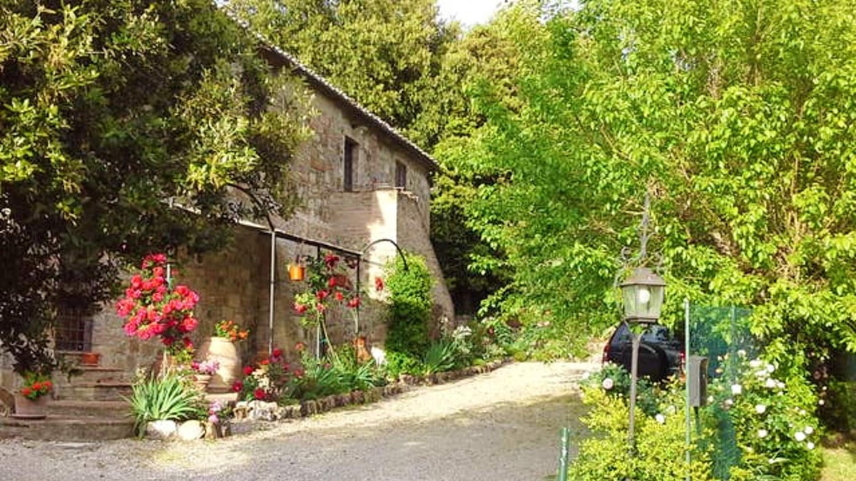 Palazzina Apartment | Homerez - Beautiful apartement for 2 ppl. at Siena