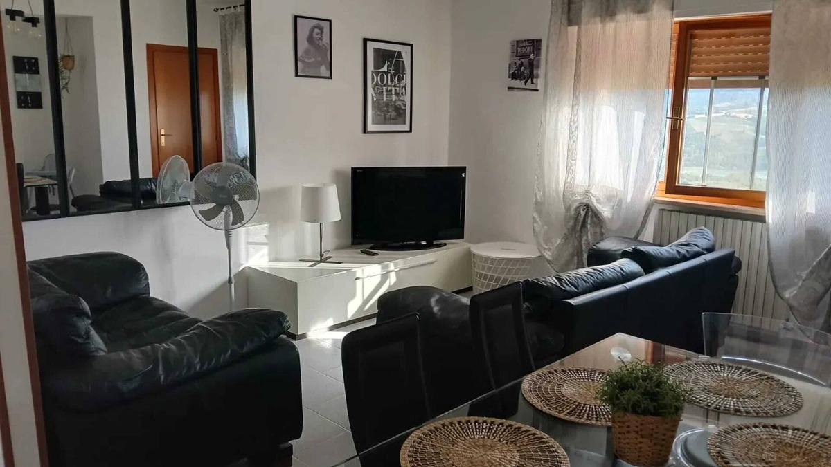 Penne Apartment | Homerez - Beautiful Apartment with View in Penne 103 m²