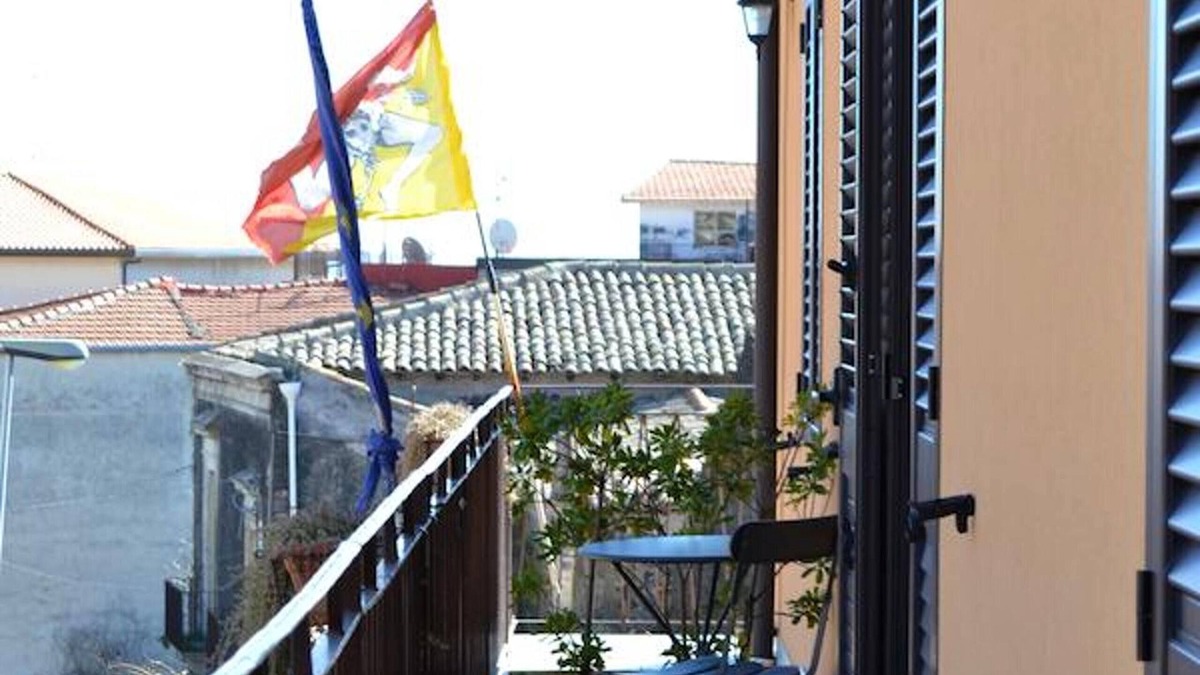 Nicolosi Apartment | Homerez - Beautiful appartement 15 km away from the beach for 3 ppl. at Nicolosi