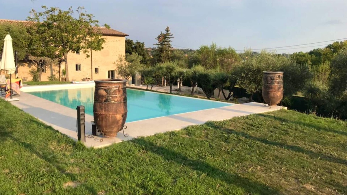 Perugia Apartment | Homerez - Beautiful appartement for 4 ppl. with shared pool at Perugia