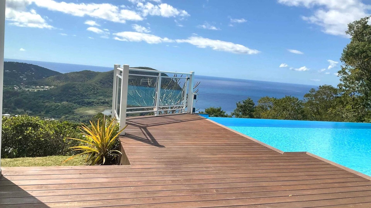 Cafeiere Villa | Homerez - Beautiful villa with pool in Caféière