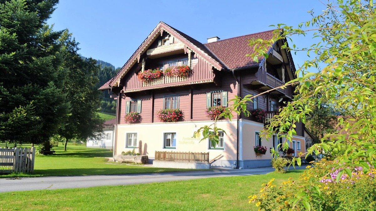 Michaelerberg-Pruggern House | Homerez - Big house 4 km away from the slopes for 10 ppl. at Pruggern