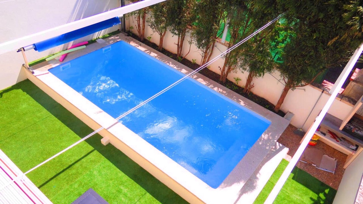 Campanha Villa | Homerez - Big villa 16 km away from the beach with swimming-pool and jacuzzi