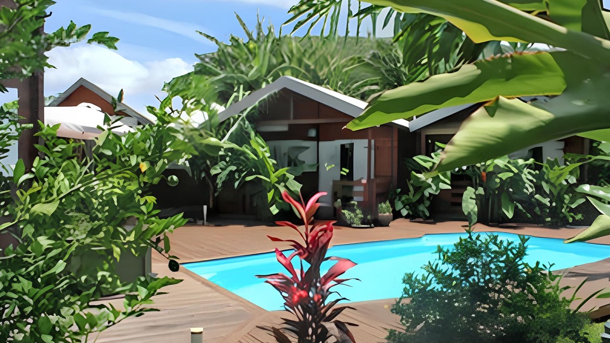 Saint-Joseph House | Homerez - Bungalow in Vincendo