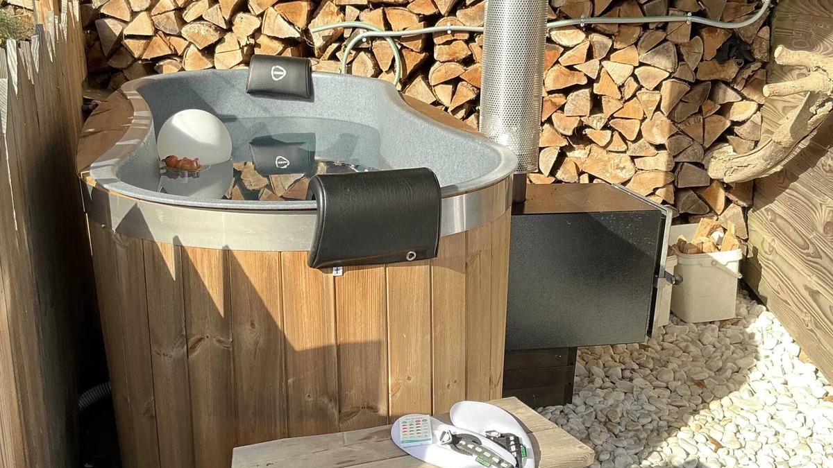 Saint-Sylvestre Ski Chalet | Homerez - Chalet in Saint-Sylvestre