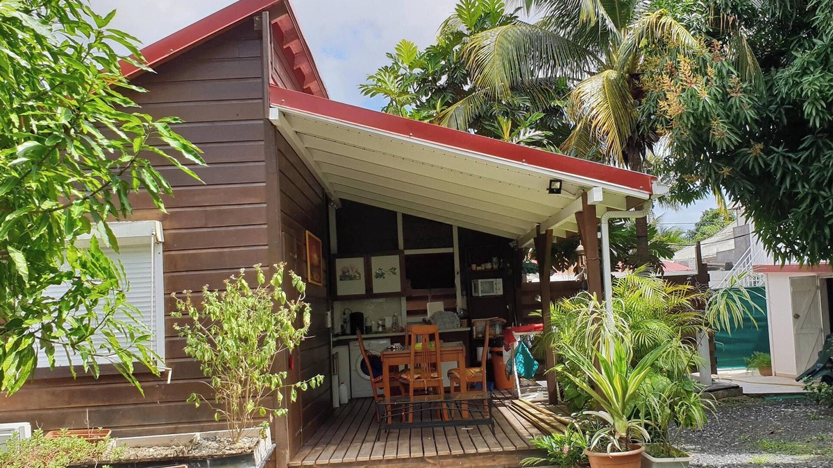 Morne-A-l'Eau House | Homerez - Charming House in Morne-À-l'Eau, garden