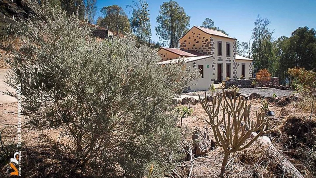Teror House | Homerez - Charming house in La Peña with terrace and air conditioning