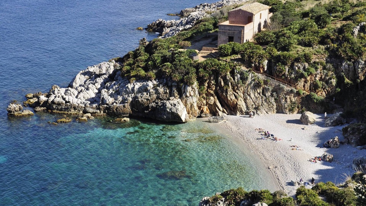 Mockarta House | Homerez - Charming house in Marsala, sea view