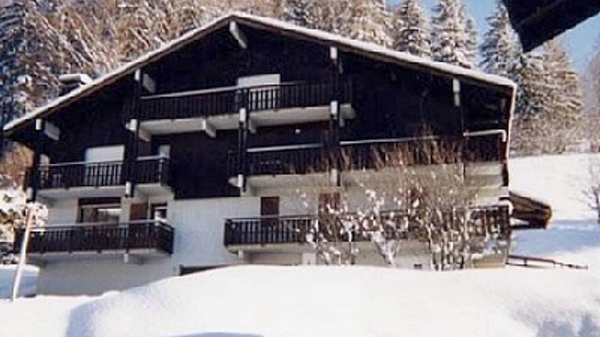 Megeve Apartment | Homerez - Comfortable Apartment in Megève - 60m² - Mountain View