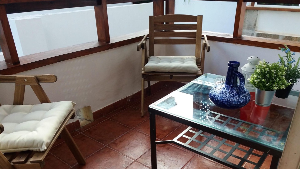 Santa Cruz de Tenerife Apartment | Homerez - Nice appartement 9 km away from the beach for 4 ppl. with shared pool