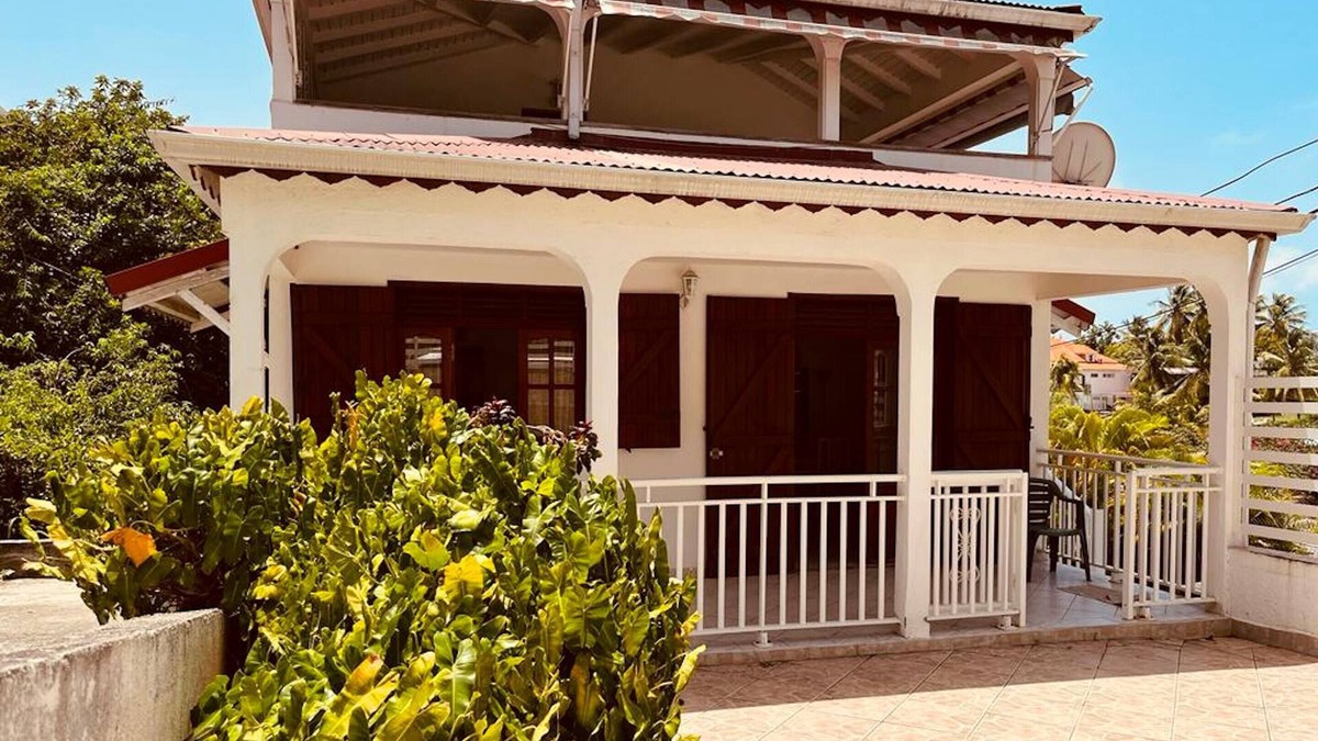 Perinet Villa | Homerez - Exceptional villa With sea view