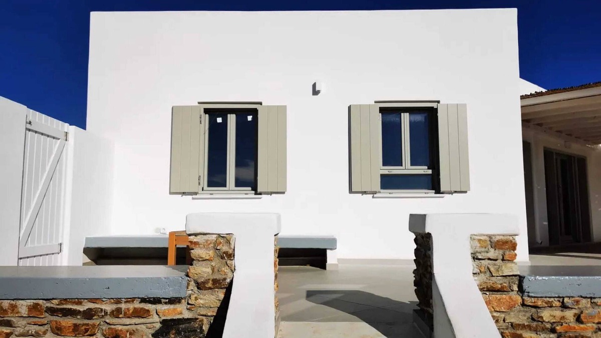 Antiparos Apartment | Homerez - Flat Antiparos, sea view