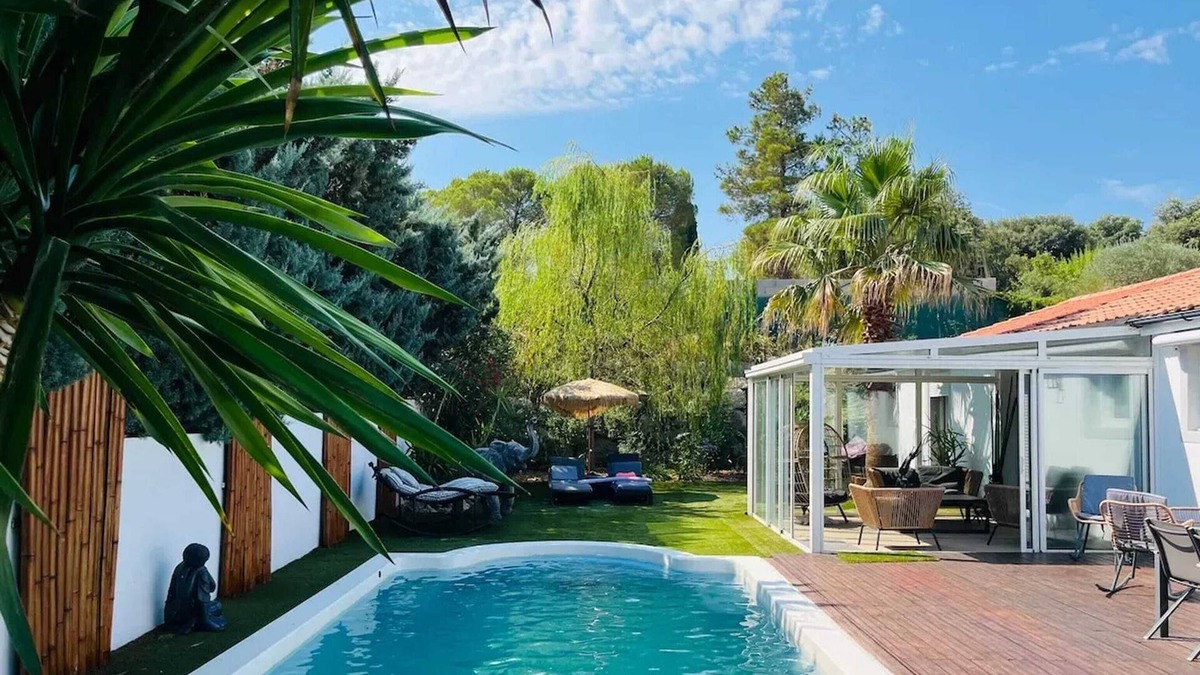 Saint-Paul-et-Valmalle Villa | Homerez - Villa in Saint-Paul-et-Valmalle