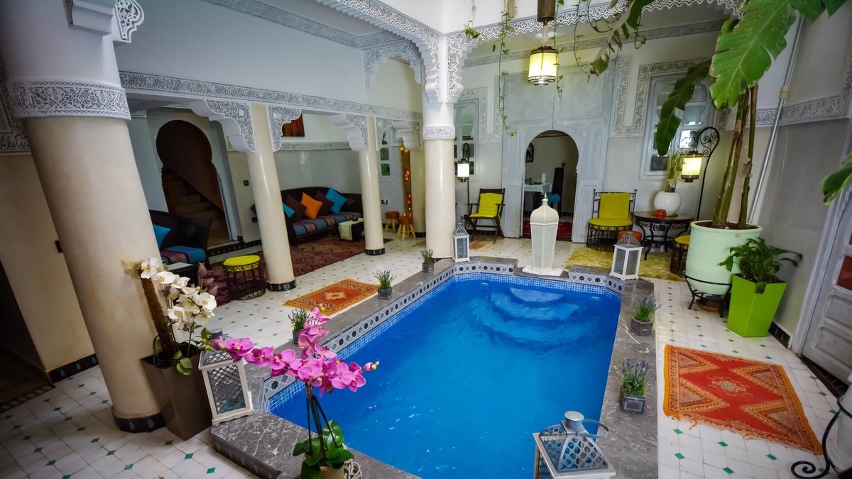 Bab Taghzout House | Homerez - Large residence With swimming pool