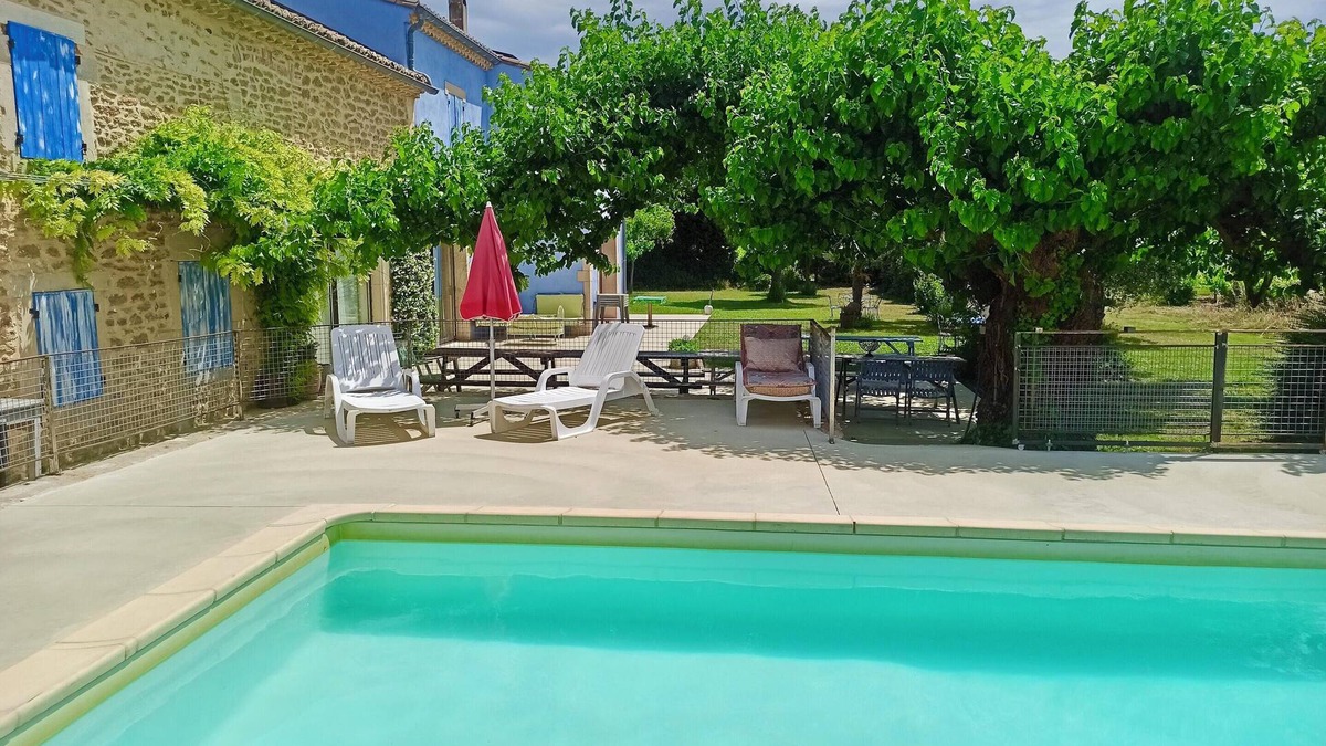 Richerenches Villa | Homerez - Large villa with pool in Richerenches