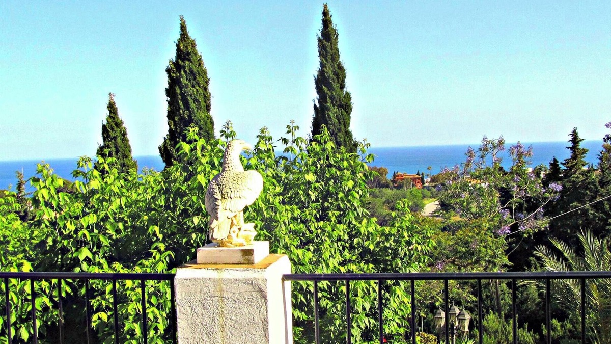 Estepona Villa | Homerez - Luxurious villa Estepona with private pool