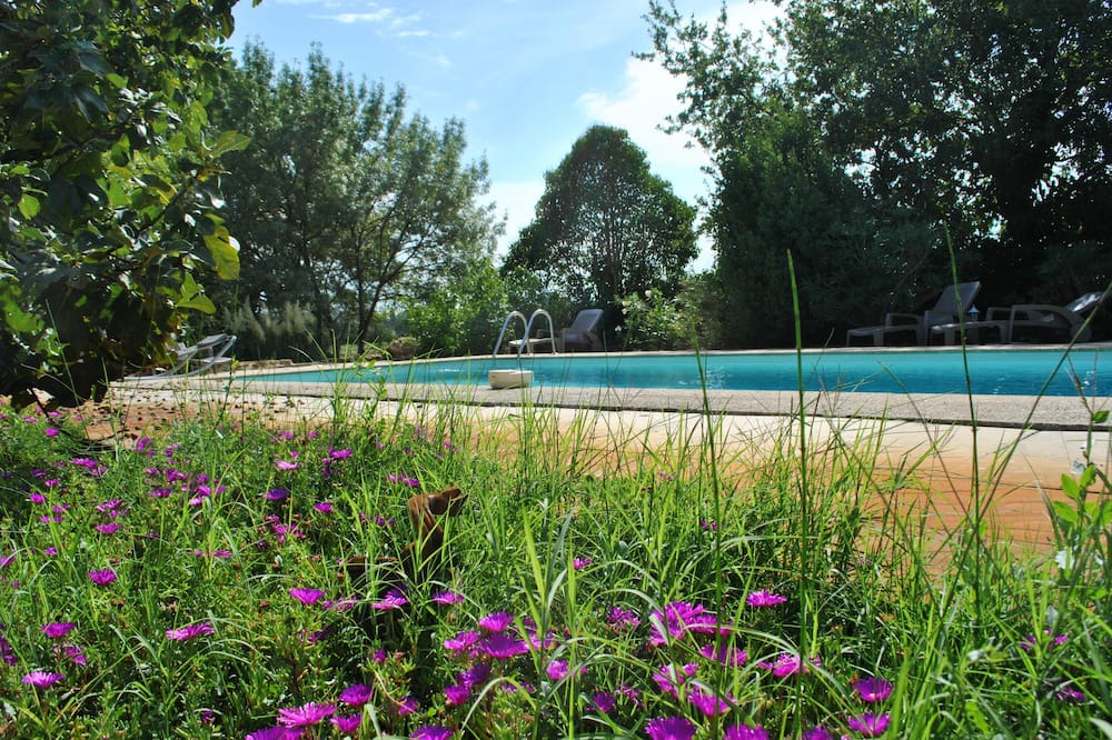 Piolenc Villa | Homerez - Luxury Villa with Private Pool in Piolenc