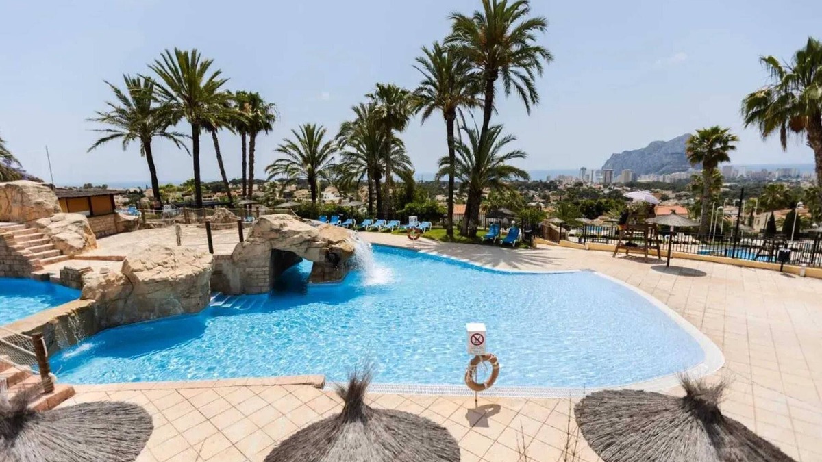 La Empedrola Apartment | Homerez - Modern Apartment with Sea View in Calpe