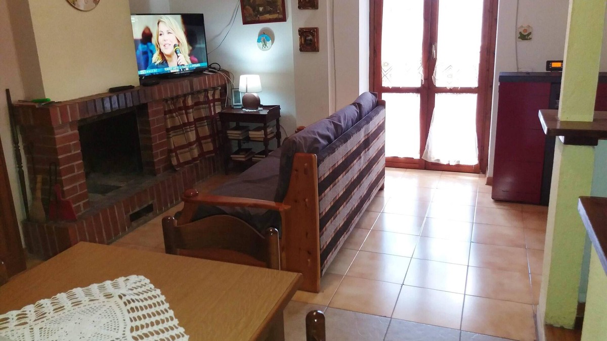 Camigliatello Apartment | Homerez - Nice appartement 2 km away from the slopes for 7 ppl. with terrace
