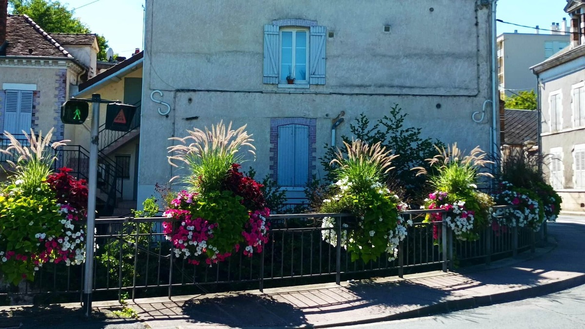 Montargis Apartment | Homerez - Nice appartement for 3 ppl. at Montargis