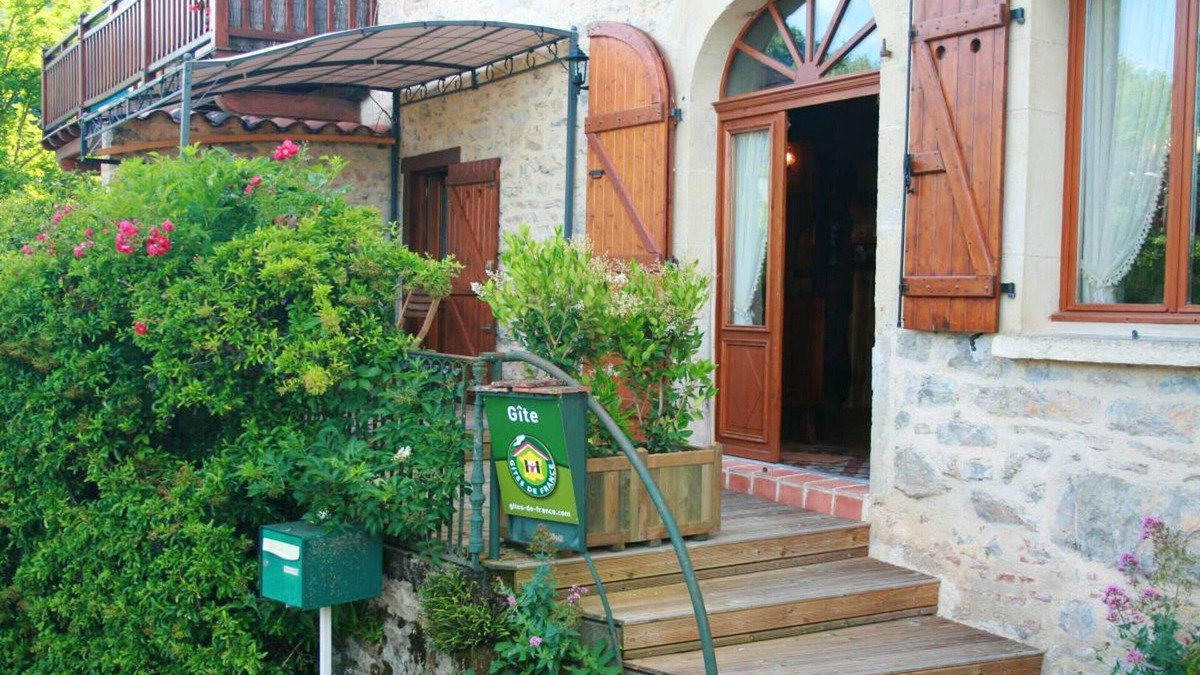 Milhars House | Homerez - Nice house for 2 ppl. with terrace at Milhars