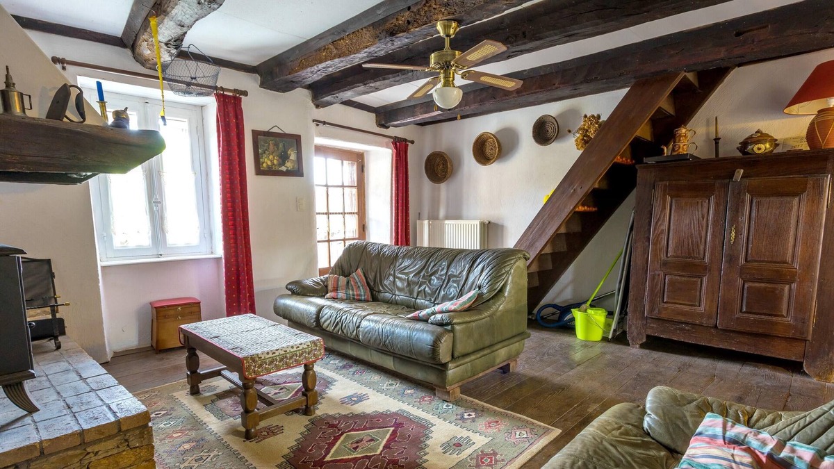 Rignac House | Homerez - Nice house with garden and terrace & Wifi