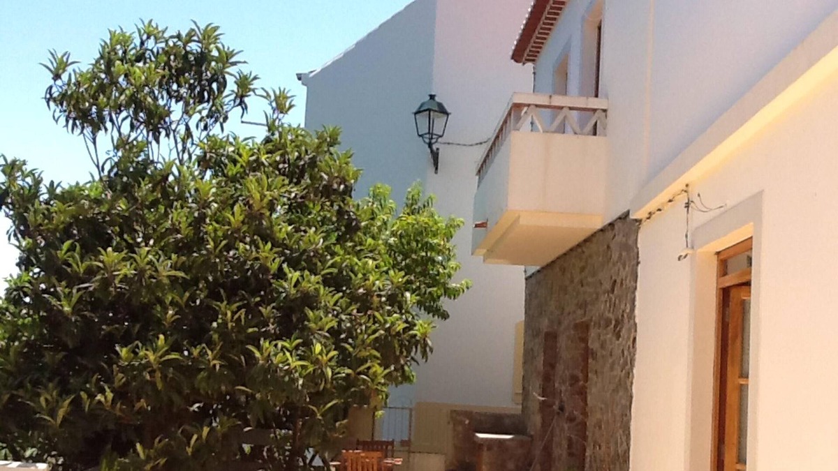 Aljezur House | Homerez - Nice house with garden and terrace & Wifi
