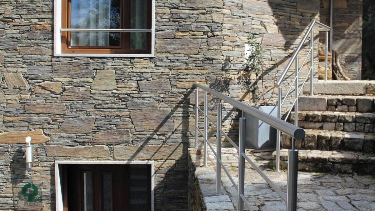Braganca House | Homerez - Property in Bragança, lake and mountain view