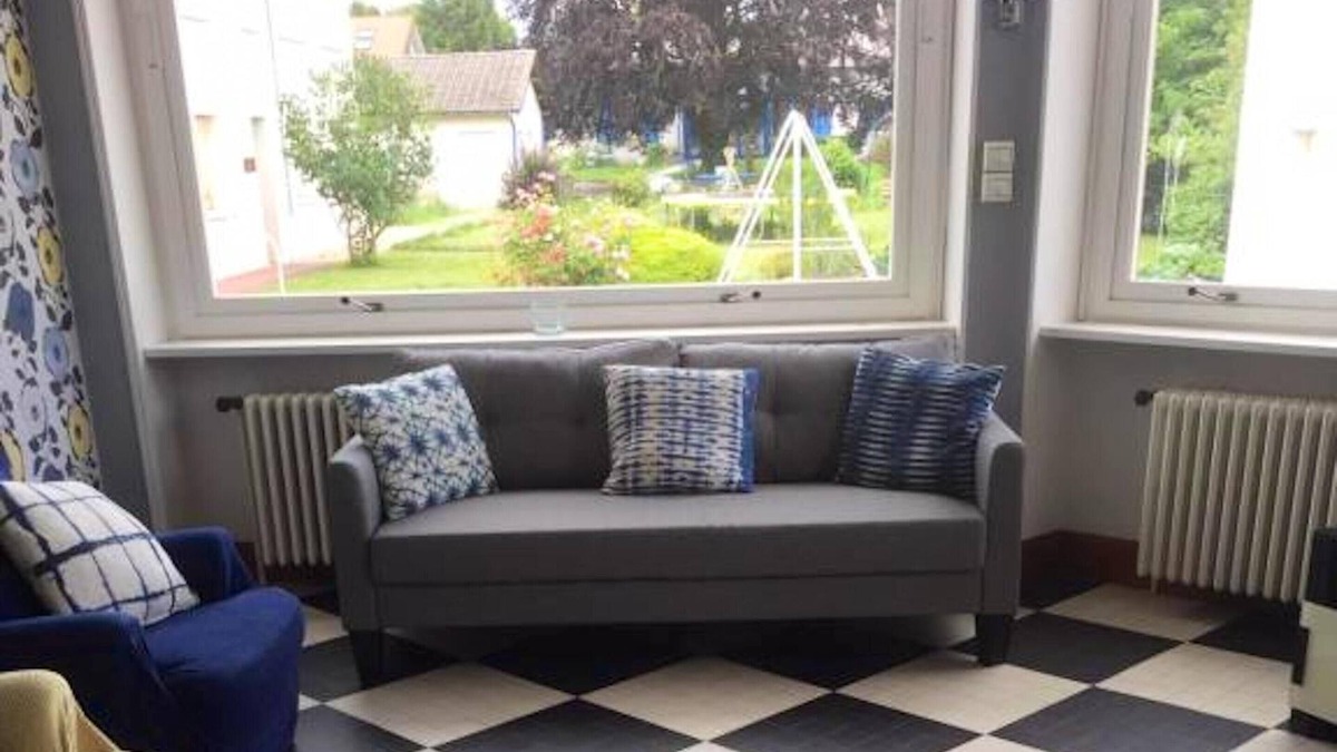 Fresnes-en-Woevre House | Homerez - Spacious house for 4 ppl. with garden and terrace at Fresnes-en-Woëvre