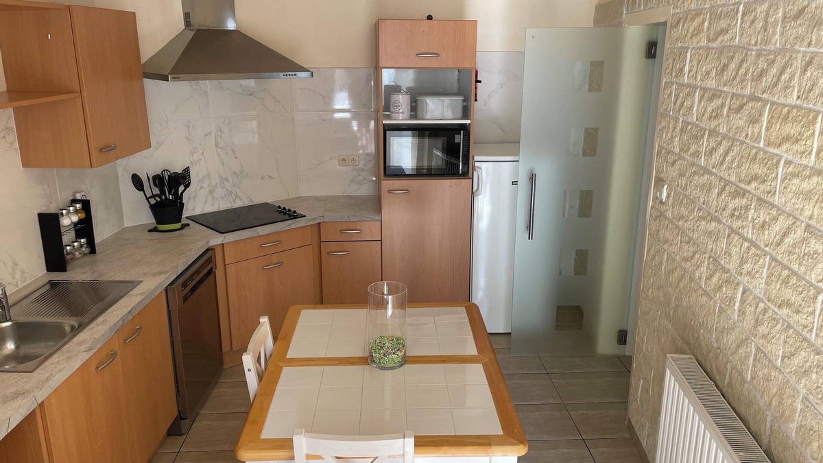 Jumet Apartment | Homerez - Studio Charleroi Center