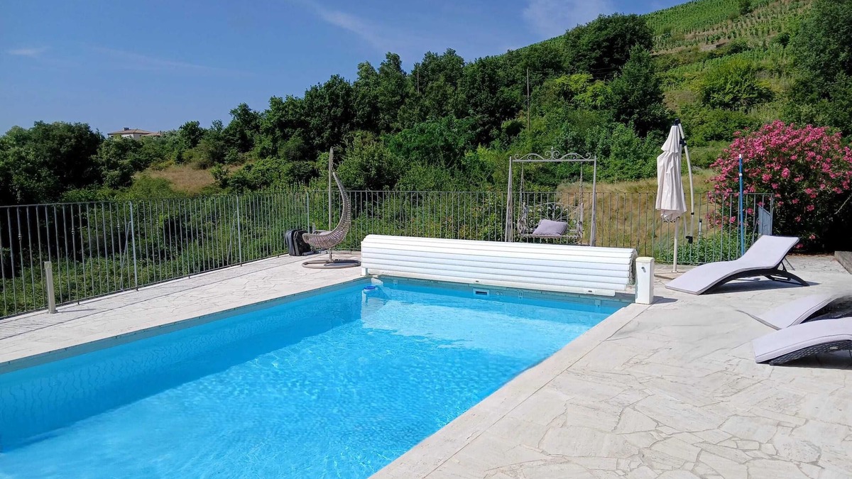 Crozes-Hermitage Villa | Homerez - Villa in Crozes-Hermitage
