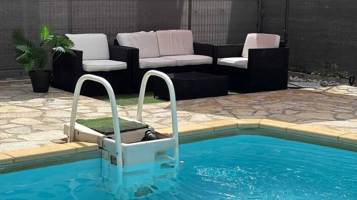 La Chamberte Villa | Homerez - Villa in Montpellier