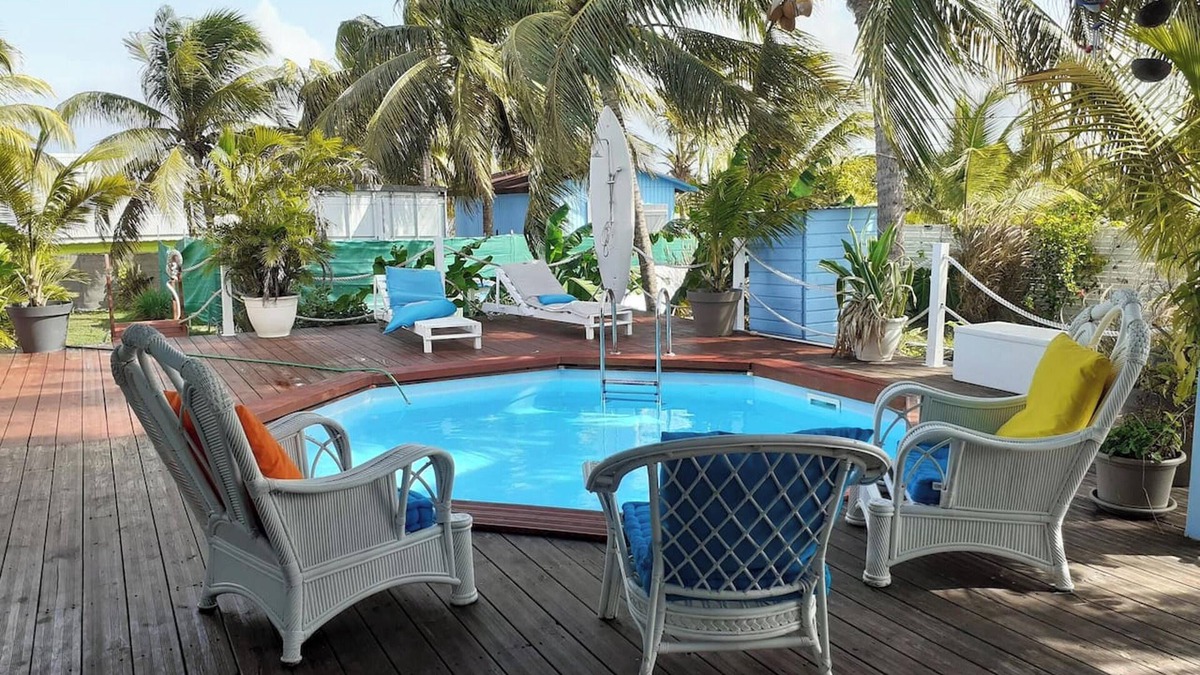 Saint-Francois Villa | Homerez - Villa St-François private pool