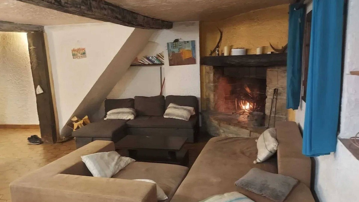 Greolieres House | Homerez - Welcoming House in Gréolières with Fireplace