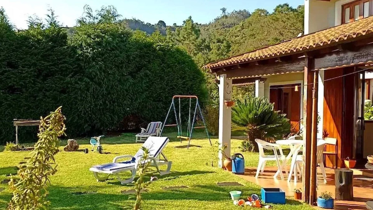 Santa Cruz House | Homerez - Welcoming House in Santa Cruz with Garden of 269 m²