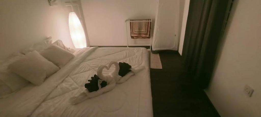 Cherang House | HOMESTAY ASTON GARDEN KB