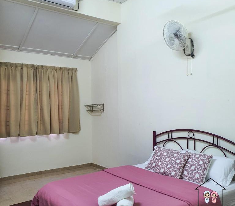 Bandar Indera Mahkota House | Homestay Ayah (IM2)