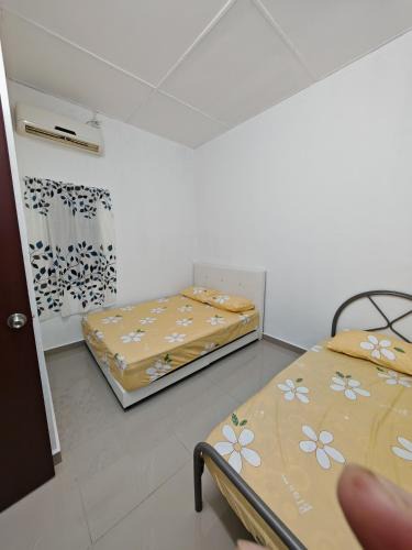 Banting House | HOMESTAY DATUL BANTING #6, 2bilik 5-7org, Near Kelanang, HargaB40, #NO TOWEL