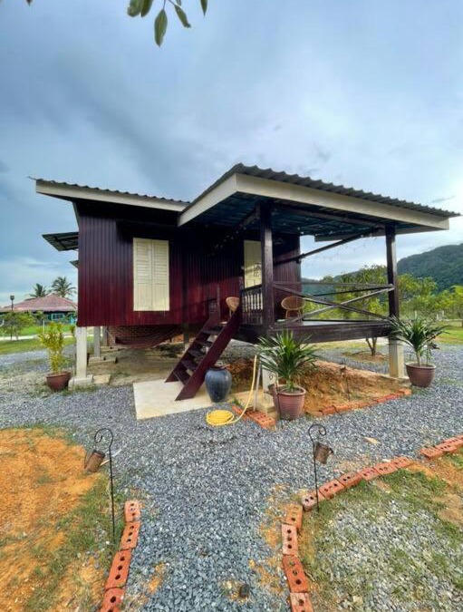 Kangar House | HOMESTAY KEBUN MANGGA HARUMANIS WAN PA (WAN PA)
