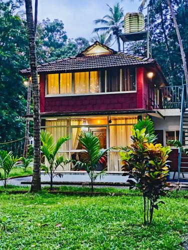 Thalassery House | Homestay Rooms Muzhakkunnu Near Kannur International Airport