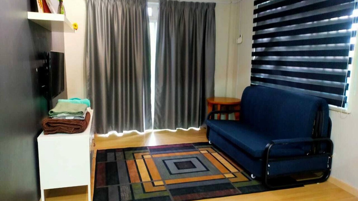 Tanjung Tanah Merah Apartment | Homestay WaDi 2, Apartment with pool near beach
