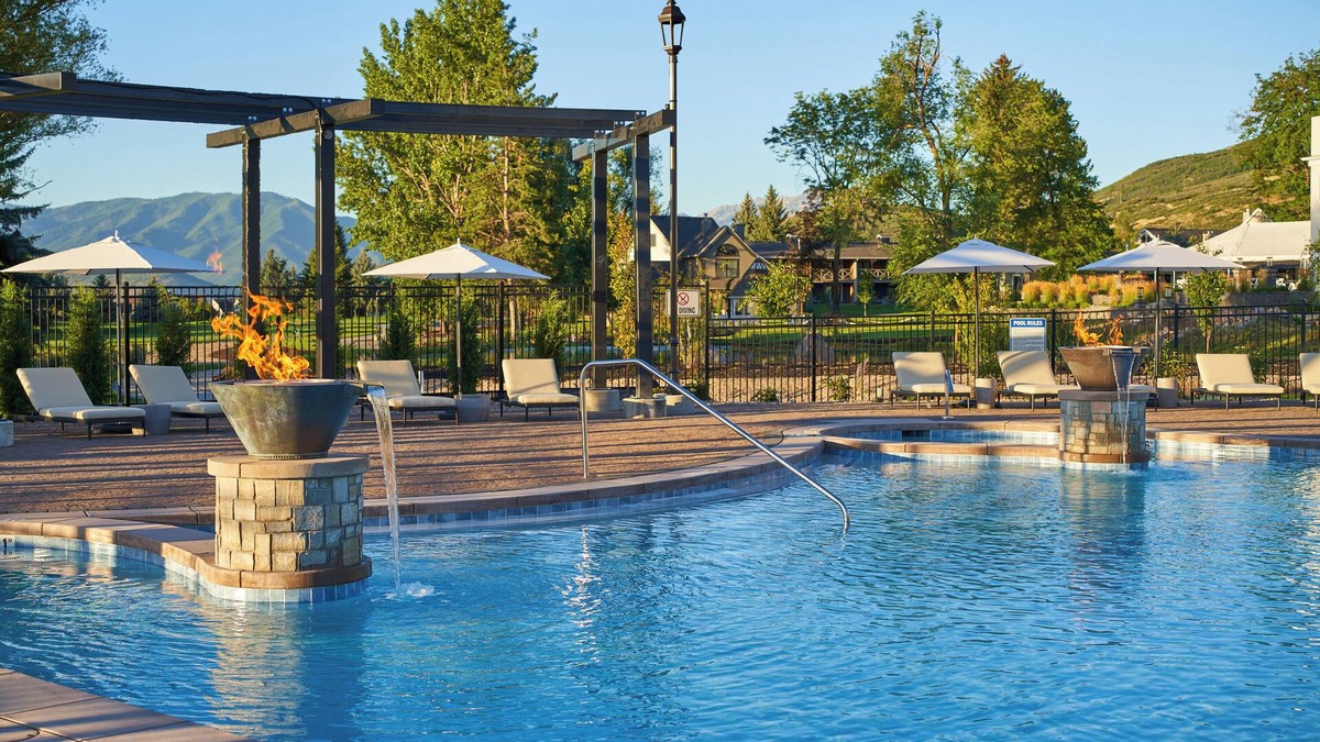 Midway Hotel | Homestead Resort