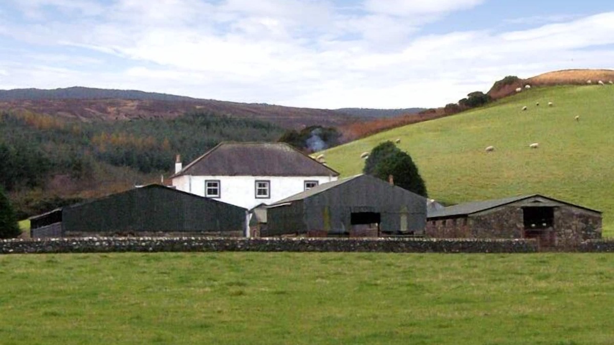 Campbeltown Cottage | HOMESTONE FARM, pet friendly, country holiday cottage in Campbeltown