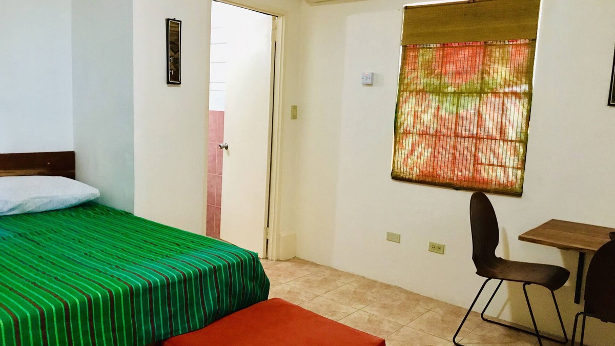 Albion Apartment | HomeTel Private Studio