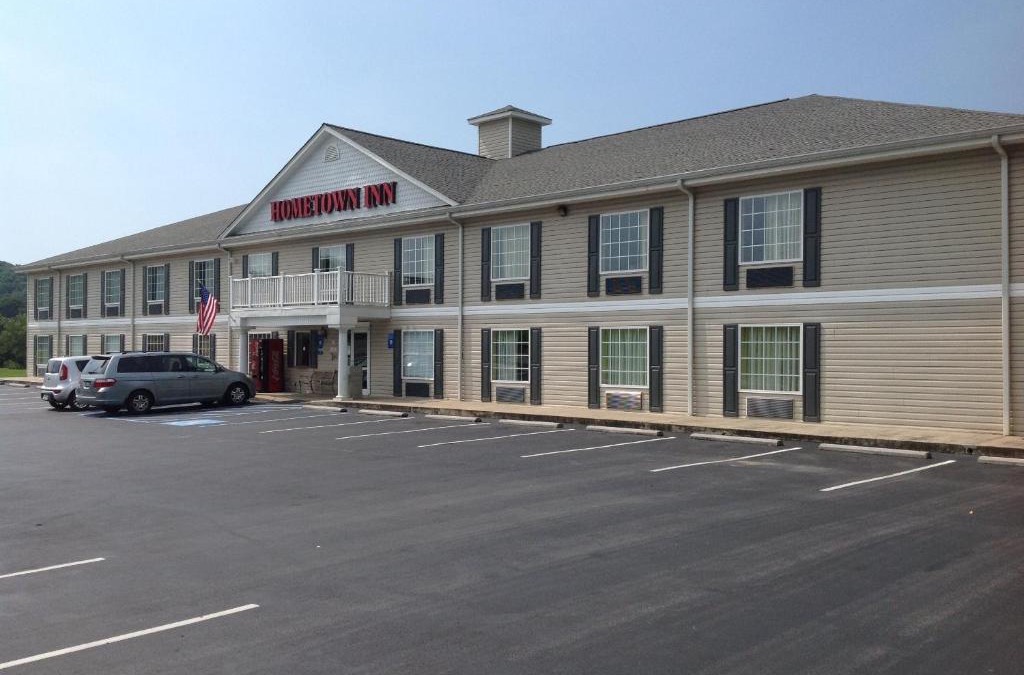 Soddy-Daisy Hotel | Hometown Inn-Soddy Daisy