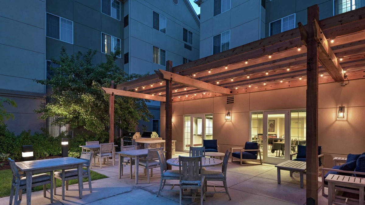 Fort Collins Hotel | Homewood Suites by Hilton Fort Collins