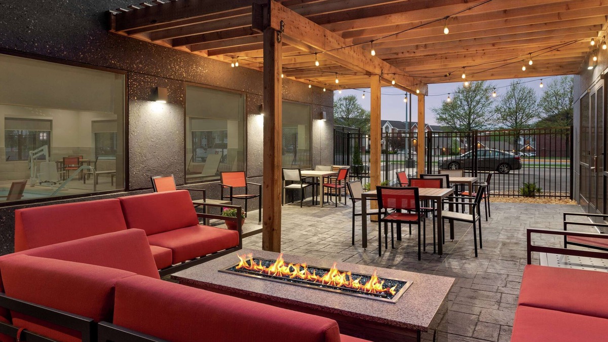 Springfield Hotel | Homewood Suites by Hilton Springfield Medical District