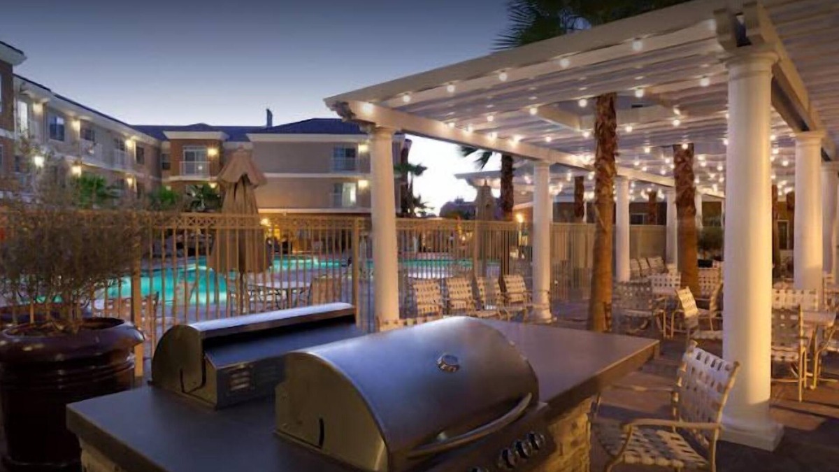 La Quinta Hotel | Homewood Suites by Hilton La Quinta